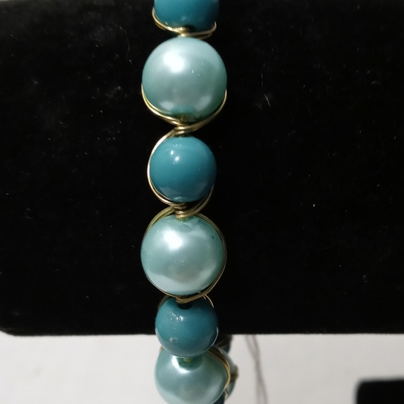 Braclet - Picture 2 of 2